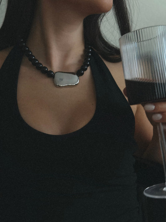 GELA NECKLACE