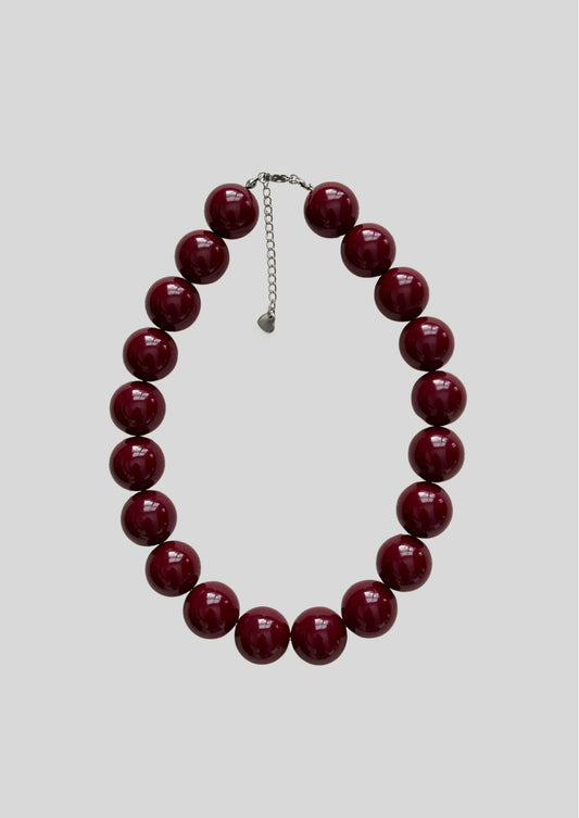 BURGUNDY BEAD NECKLACE