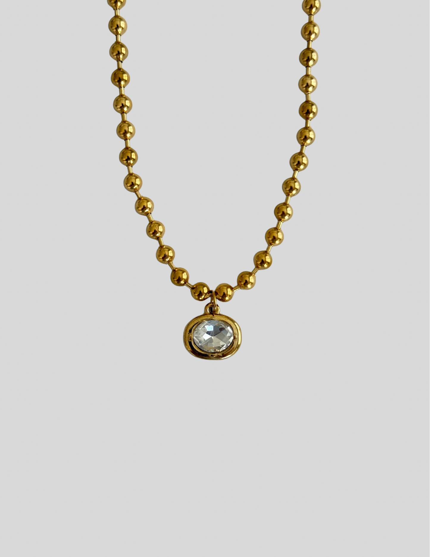 VIKI NECKLACE