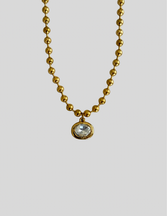 VIKI NECKLACE