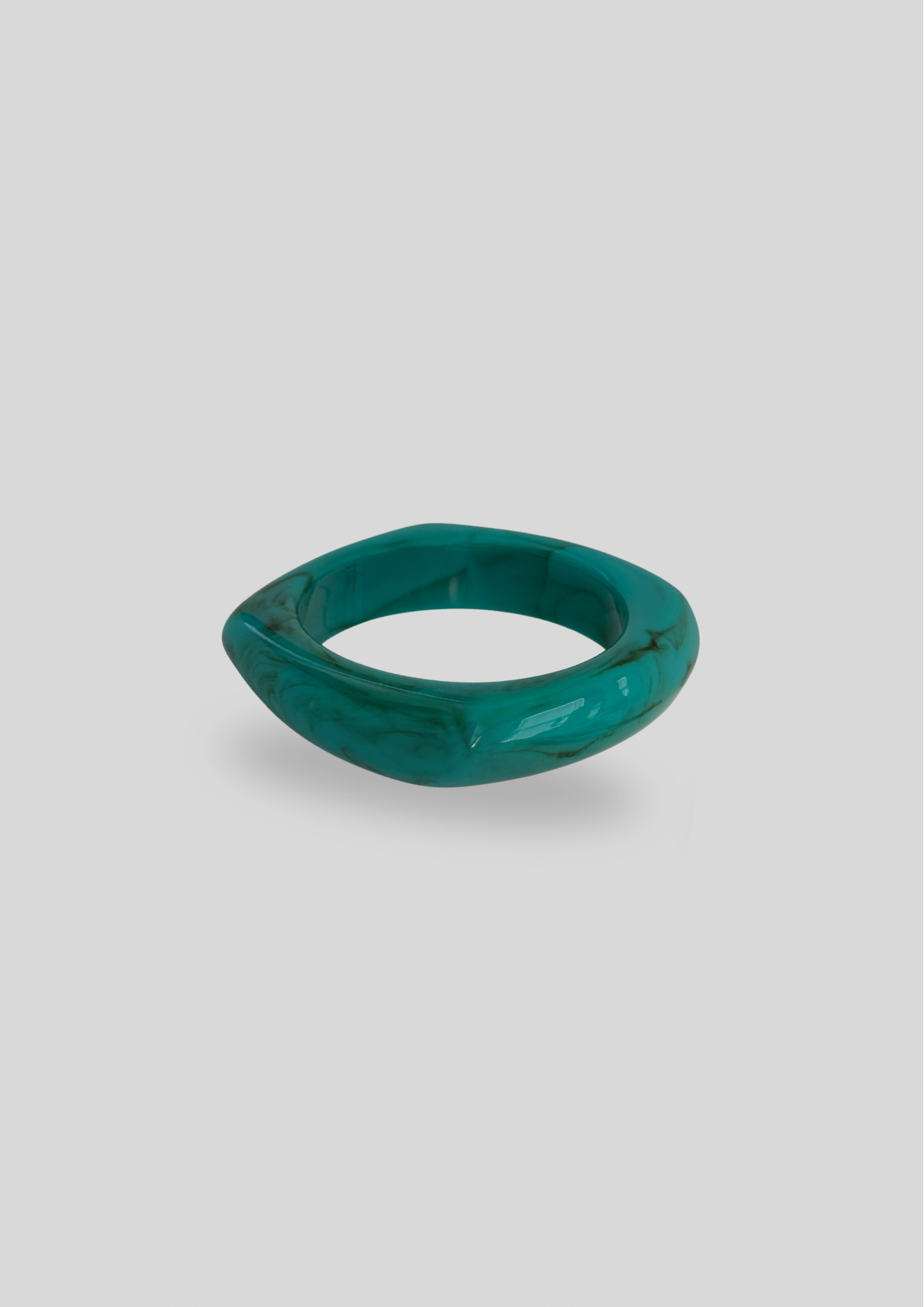 OCEAN BANGLE